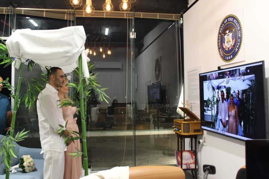 An Israeli couple in an online civil marriage ceremony officiated in the State of Utah. (Photo: WedinSea/Facebook)