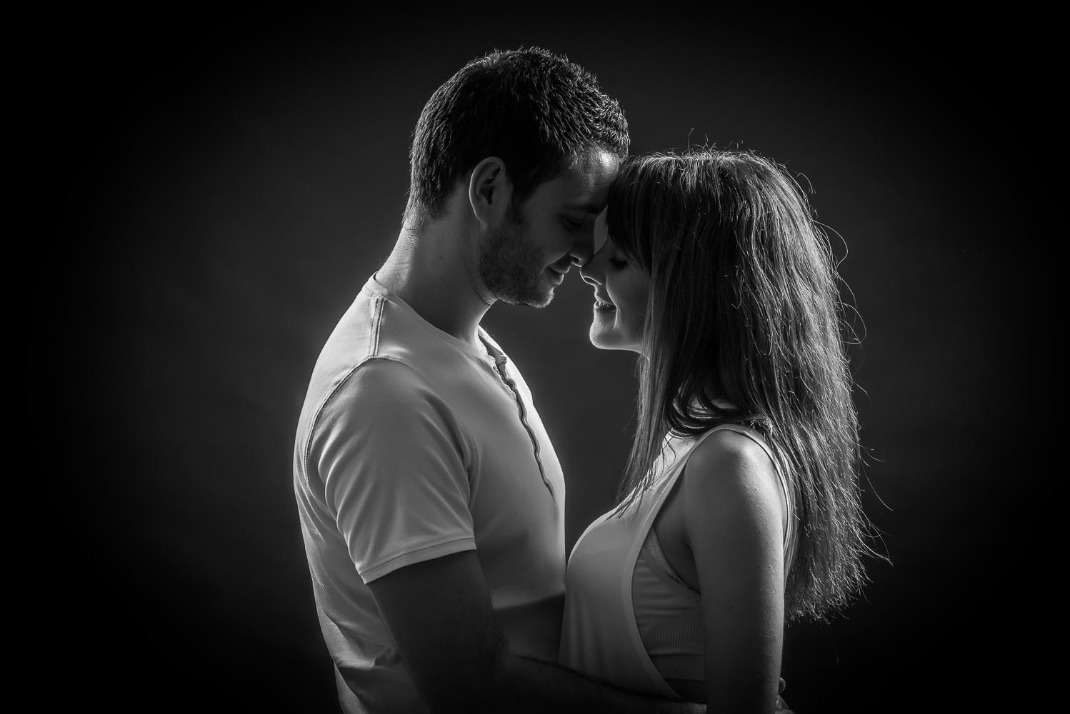 L'intrus de l'obscurité