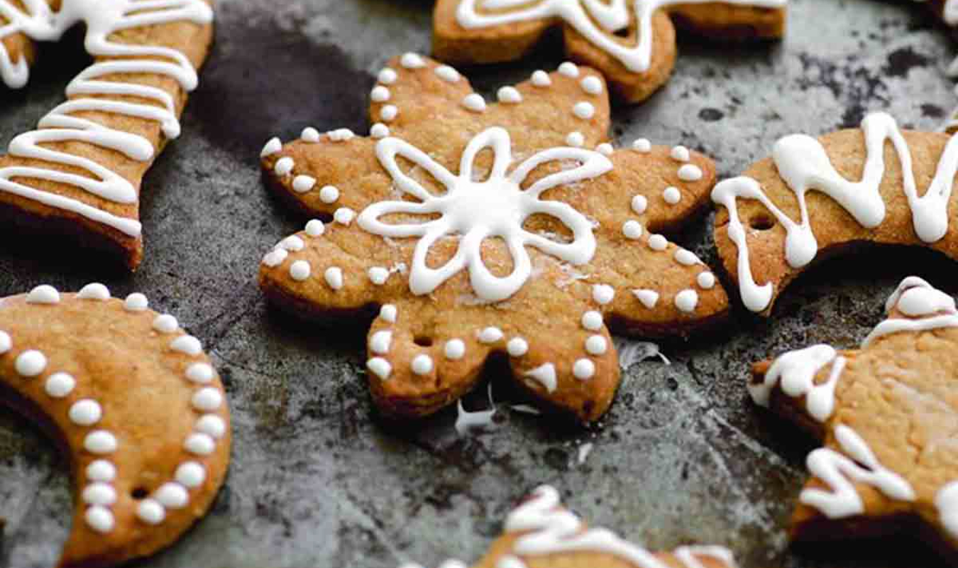 Печенье Снежное. Печенье Белоснежка. Печенье тянучка. Gingerbread cookies with Vanilla colored Glaze Scented Candle.