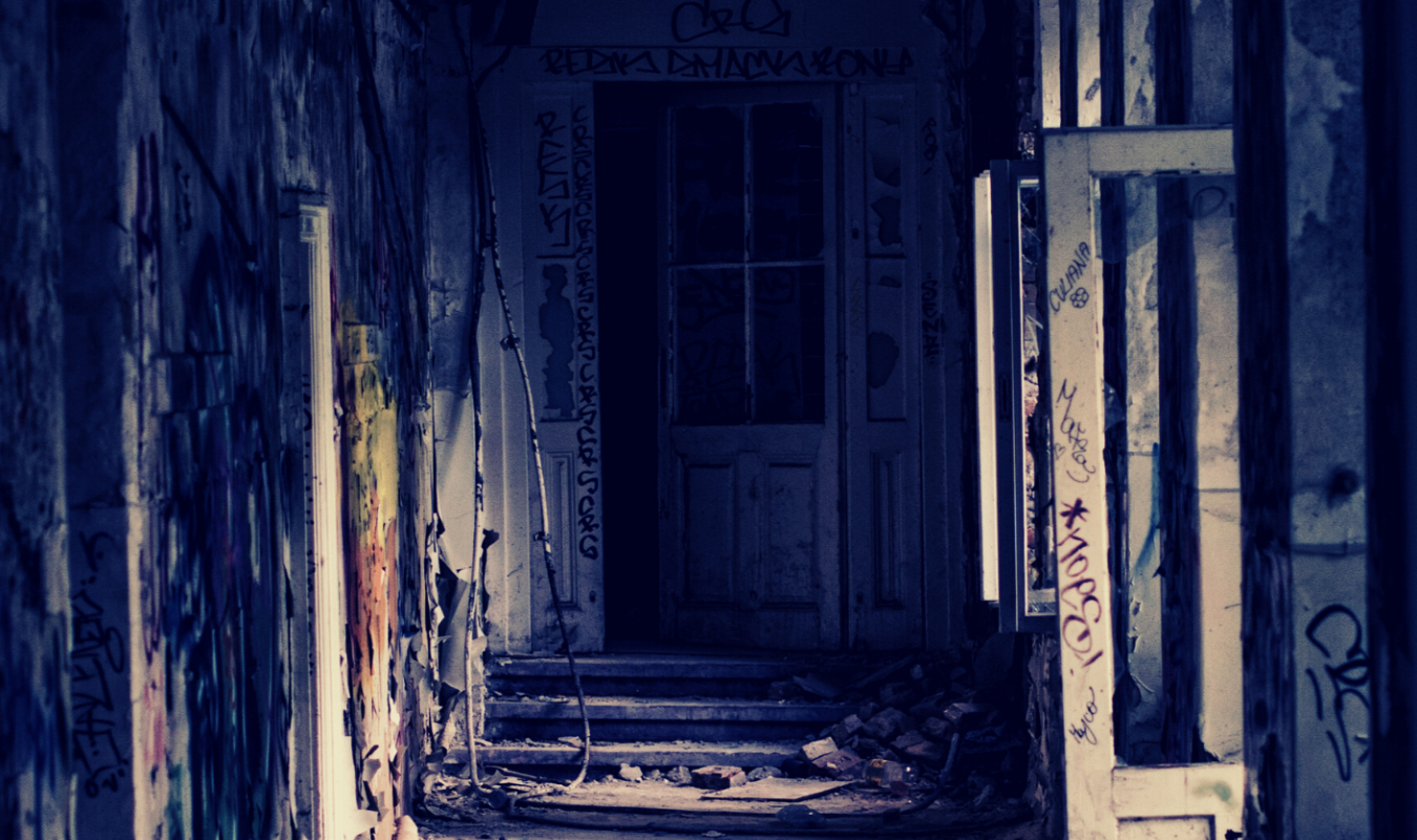 Lorsque gémissent les ombres...