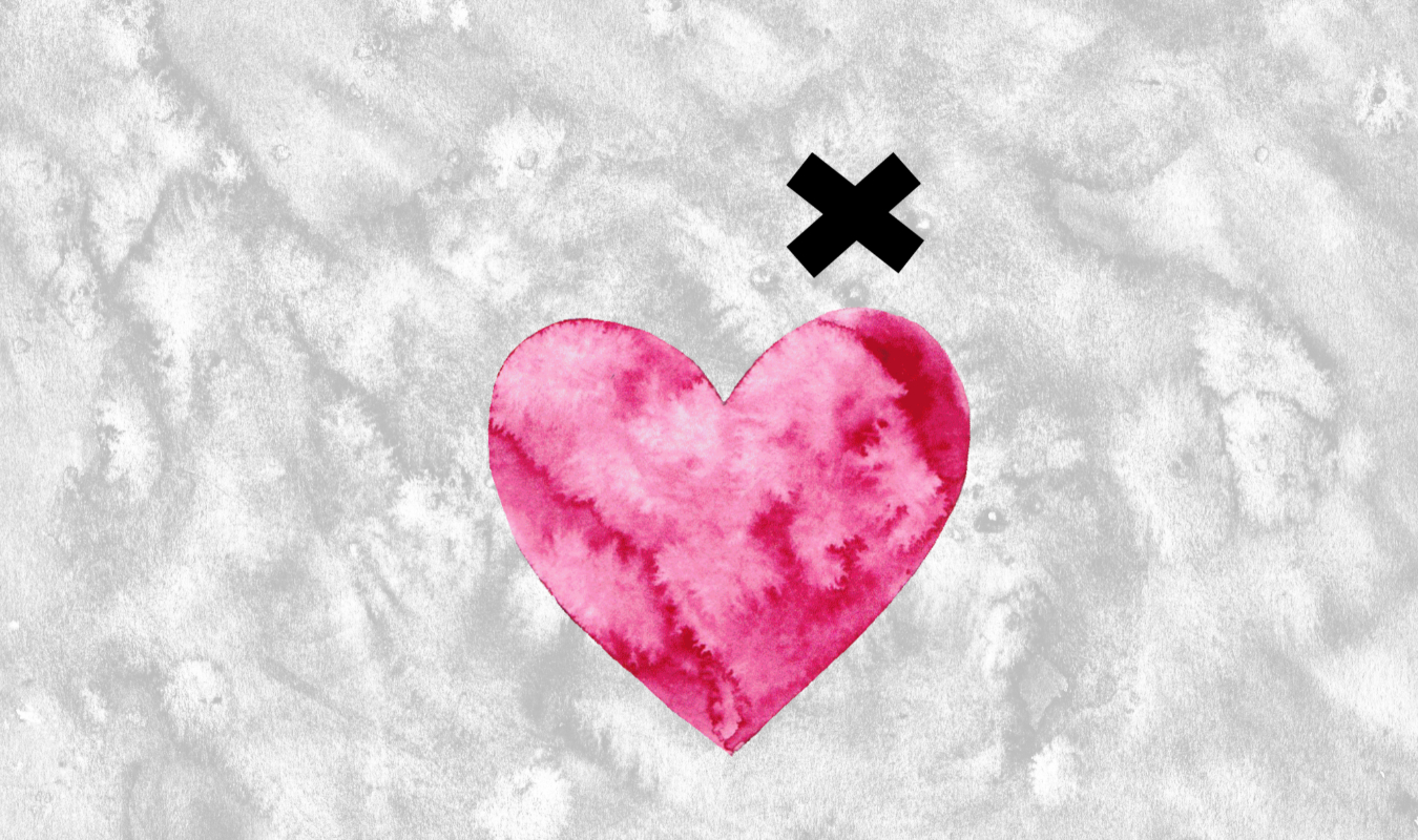 Juste au-dessus du cœur