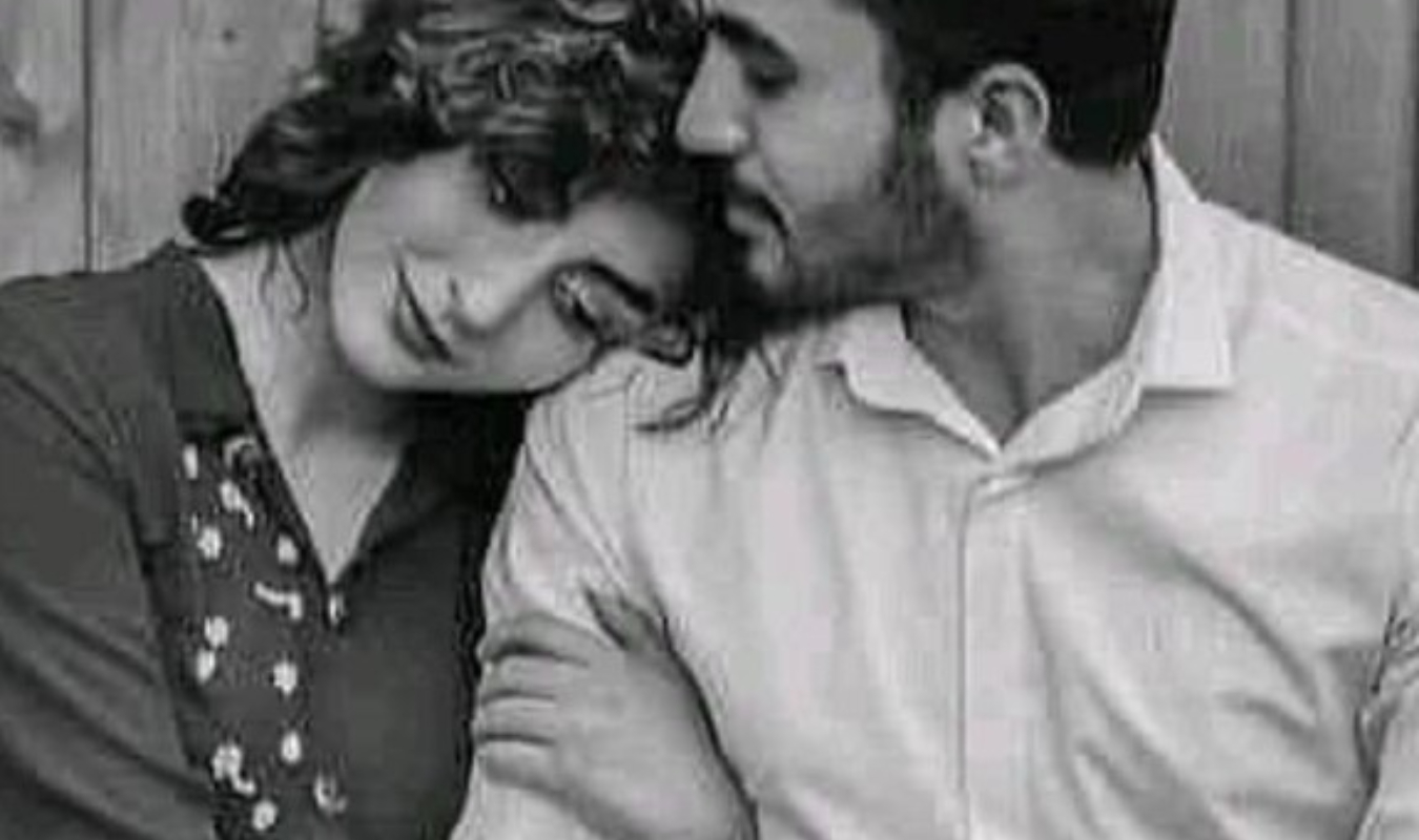 UN OCEAN NOUS SEPARE