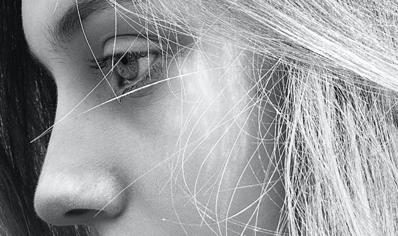 La babysitter dans le fossé