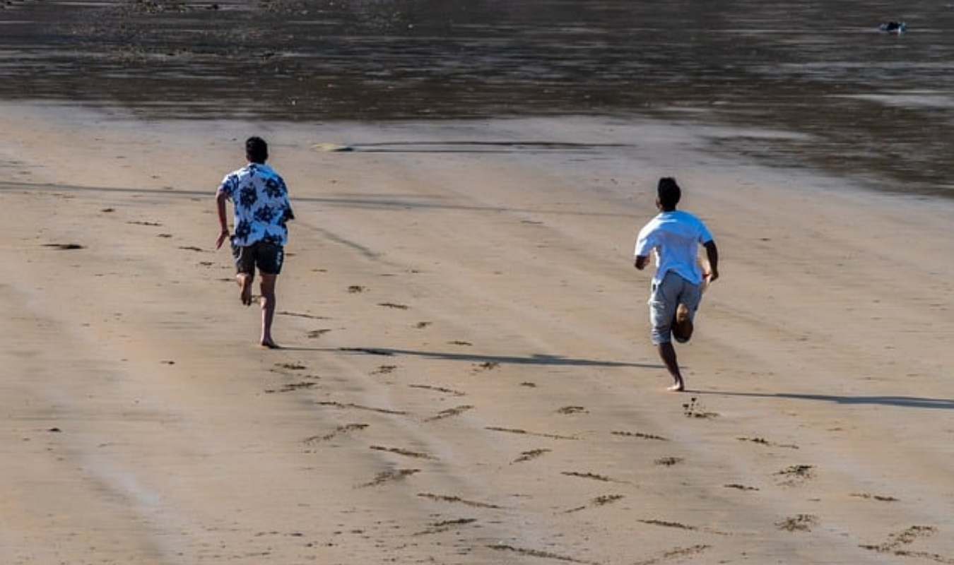 Je t'aime jusqu'à la lune et retour