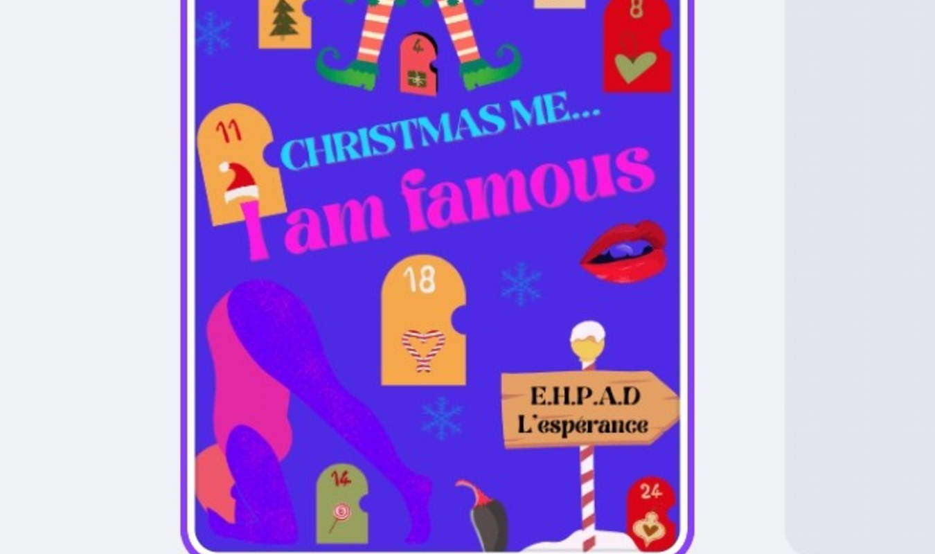 Christmas me...  I am Famous ! 