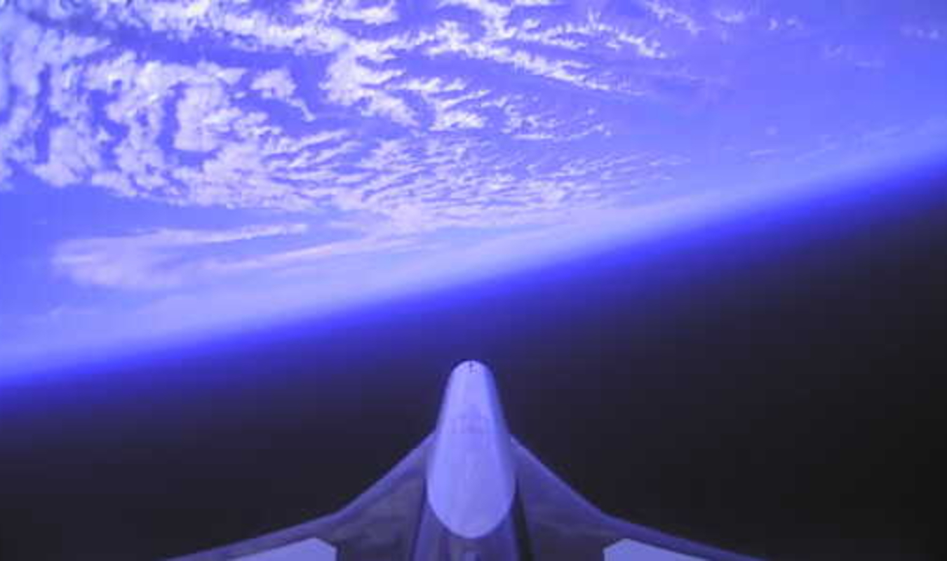 Le Guide du Voyageur Transt(t)sonique