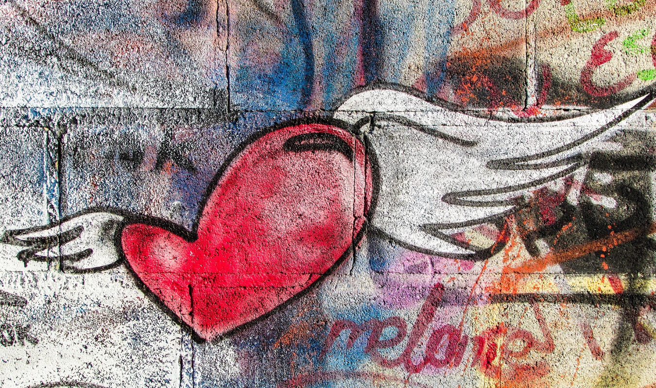 Corazones de cenizas