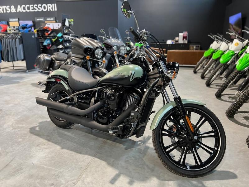 Kawasaki Vulcan 900 Customs