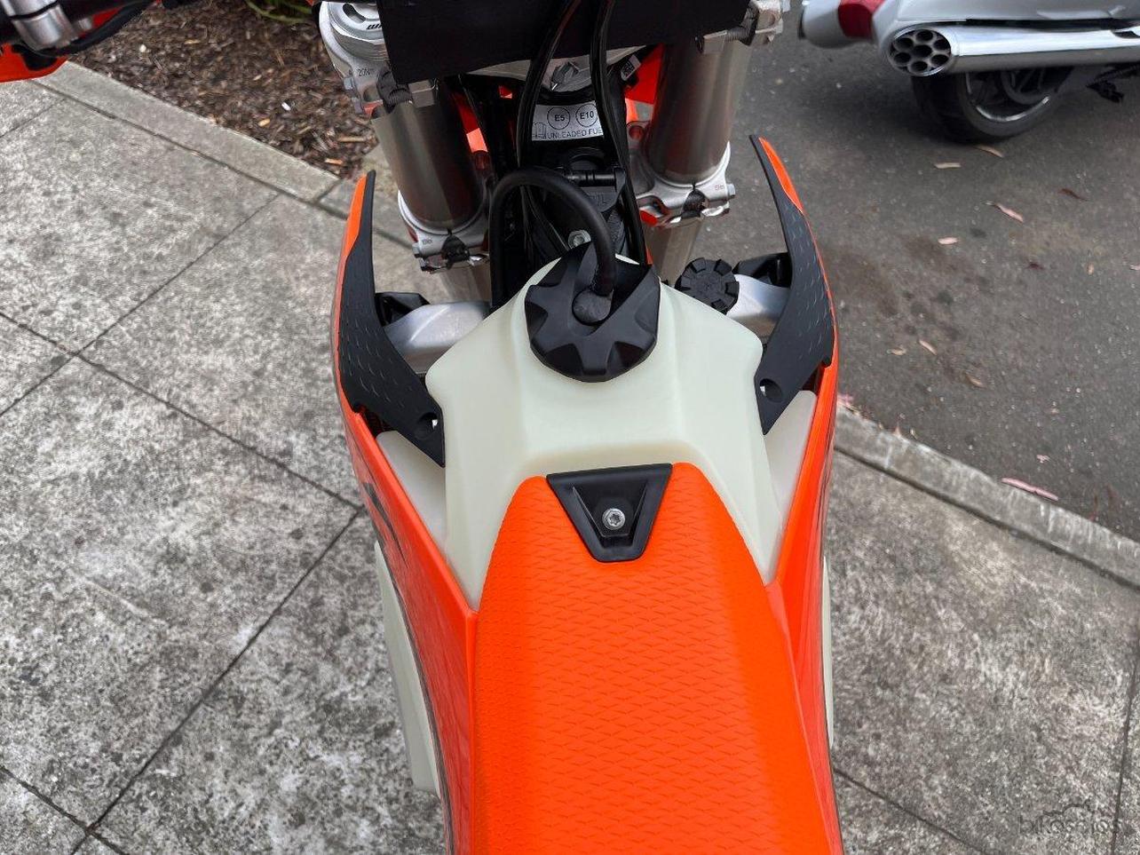 2024 KTM 300 EXC TBI MY25