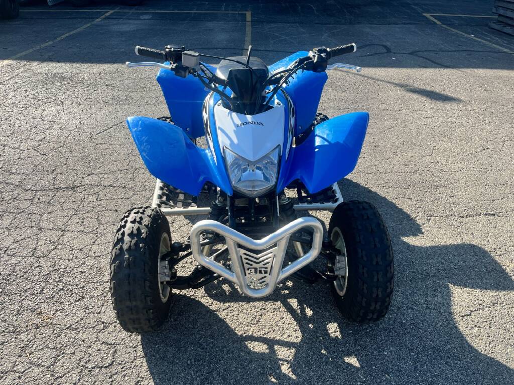 TRX250X 