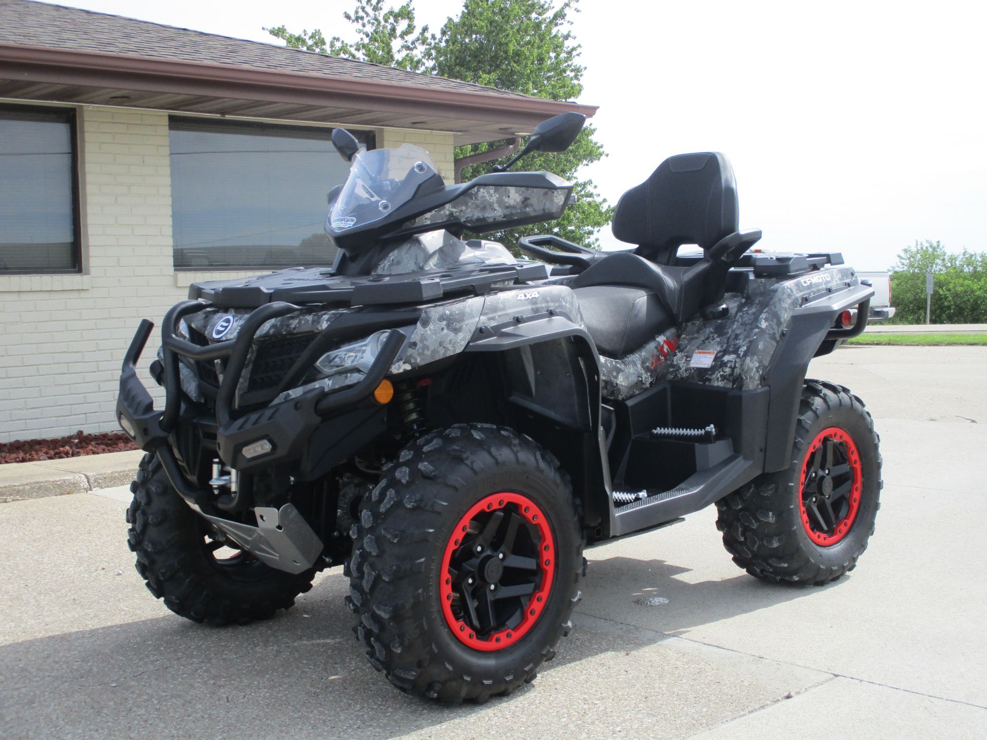 2022 CFMOTO CForce 1000 Overland