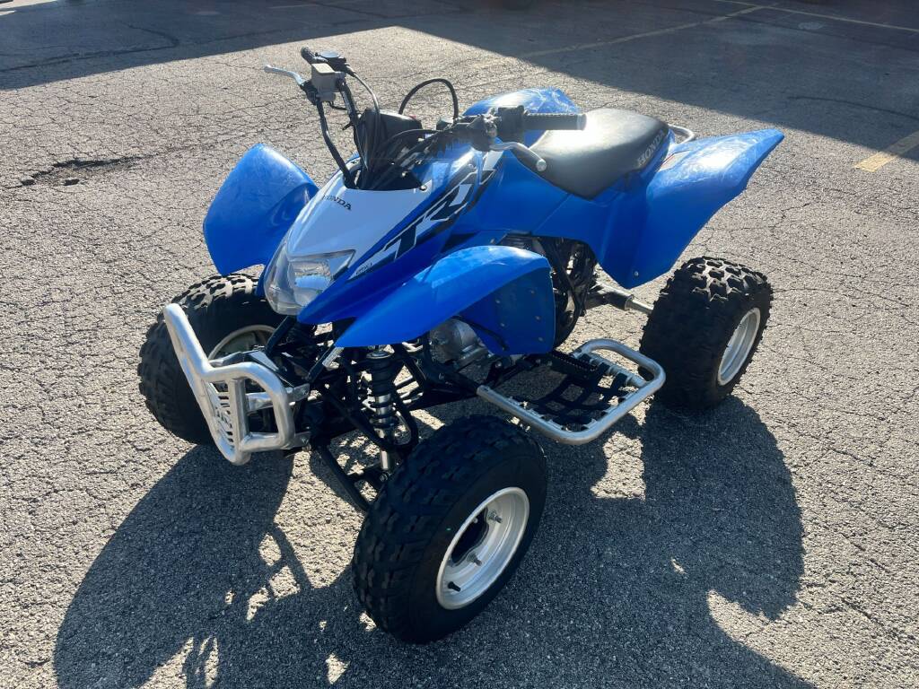TRX250X 