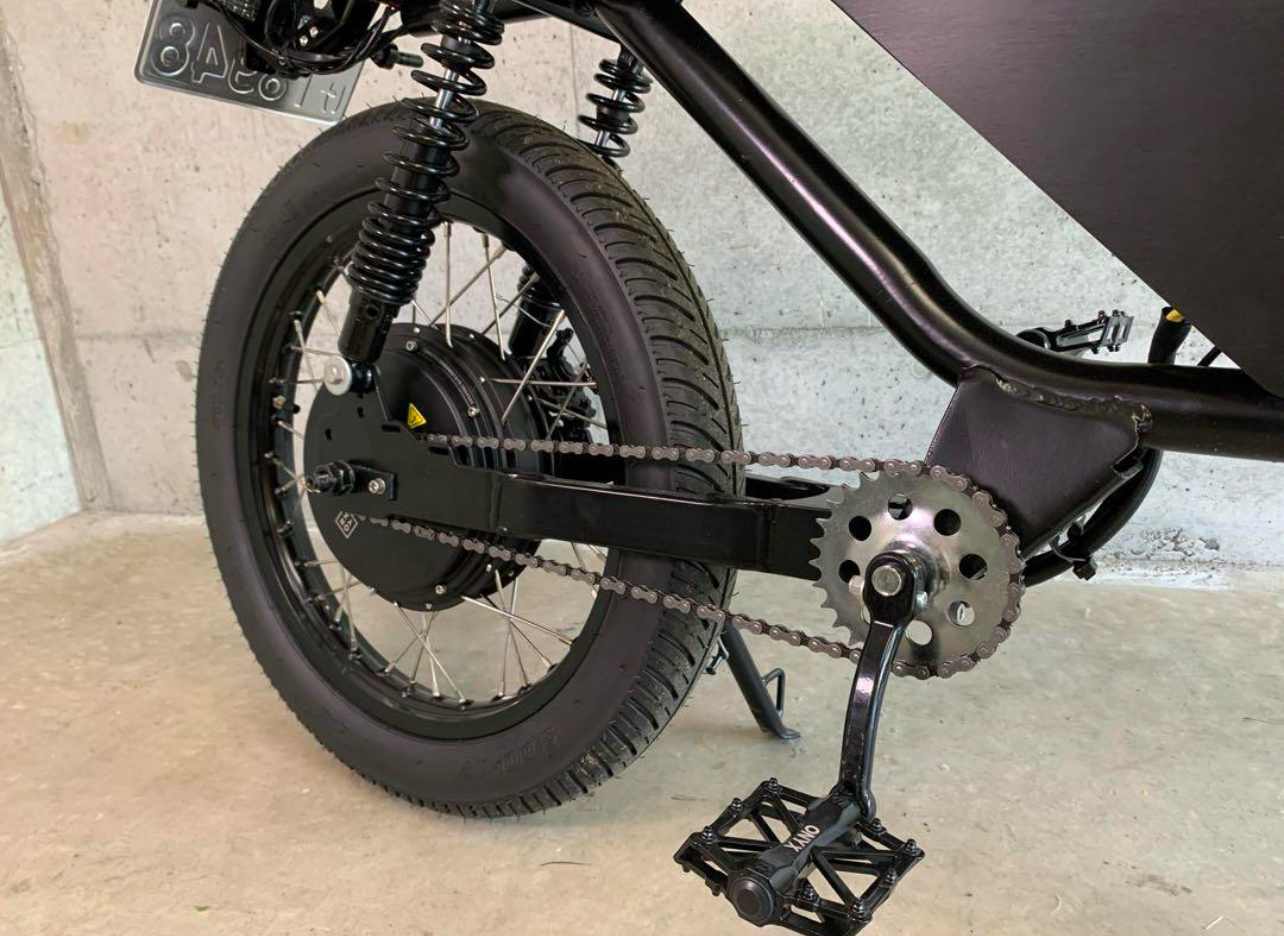 ONYX 600W Electric Moped
