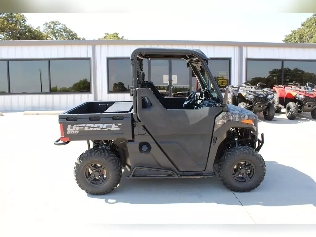 CFMOTO UFORCE 600