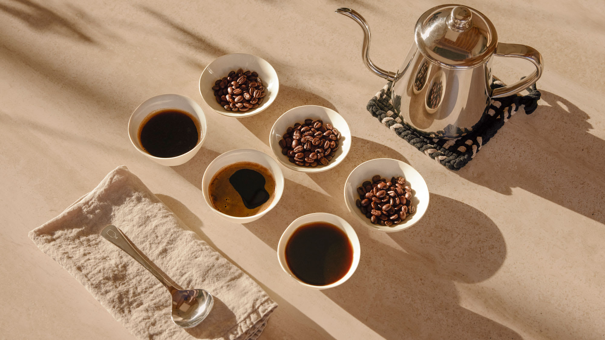 Takahiro Pouring Kettles - Thumbnail 4