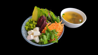 S16 - Veggy Salat + Miso Suppe S16 - Veggy Salat + Miso Suppe