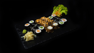 Studi Sushi Box Studi Sushi Box