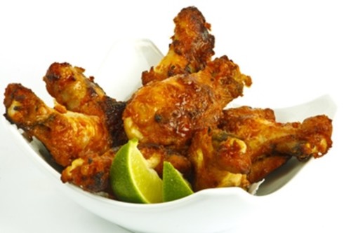 8 Stück Chickenwings 8 Stück Chickenwings