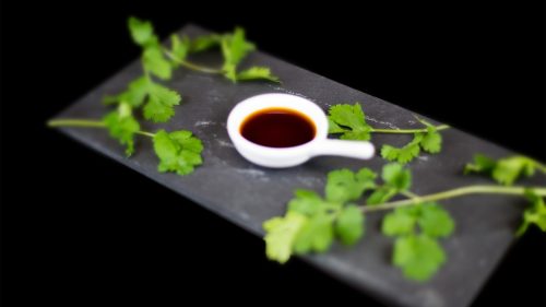 E6 - Selbstgekochte Yokoso Soja-Sauce E6 - Selbstgekochte Yokoso Soja-Sauce