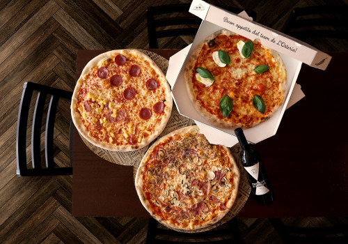 Pizza Variazione & Vino Rosso Pizza Variazione & Vino Rosso