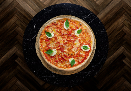 Pizza Caprese Pizza Caprese