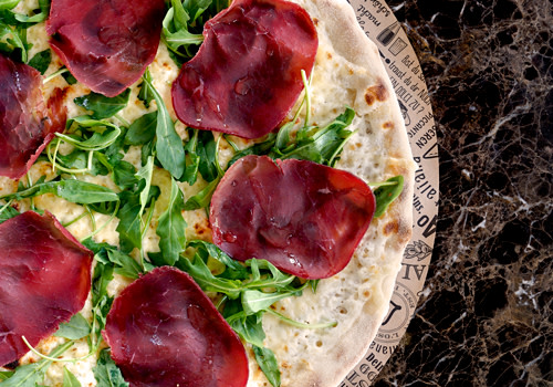 Pizza Bresaola (Pizza Bianca) Pizza Bresaola (Pizza Bianca)