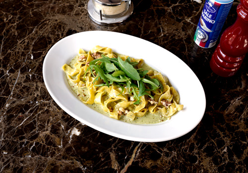 Pappardelle noci e rucola Pappardelle noci e rucola
