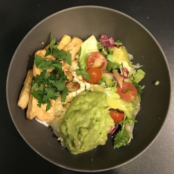 Avocado Chicken Kartoffel Bowl Avocado Chicken Kartoffel Bowl