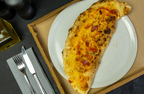 Pizza Calzone Pizza Calzone