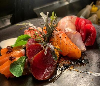 Lachs & Thunfisch Sashimi Lachs & Thunfisch Sashimi