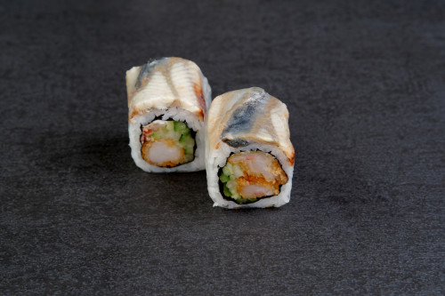 Black Tiger Roll (8 Stück) Black Tiger Roll (8 Stück)