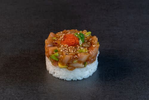 Hamachi Tatar (spicy) Hamachi Tatar (spicy)