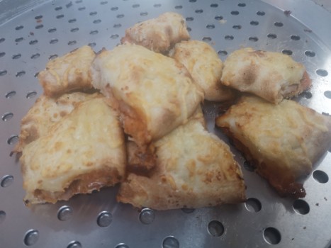 298. Pizzabrötchen mit Thunfisch 298. Pizzabrötchen mit Thunfisch