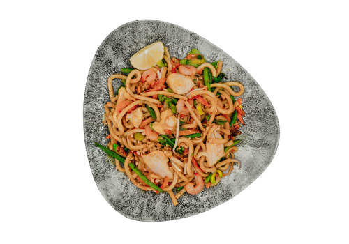 Udon mit Huhn & Shrimps Udon mit Huhn & Shrimps
