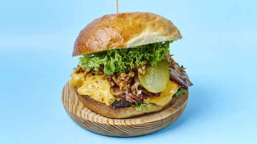 Crispy & Pickles Burger Crispy & Pickles Burger