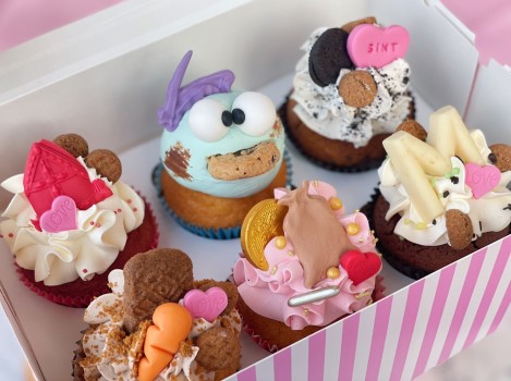 6 Sinterklaas cupcakes Pavarotti Dolce 6 Sinterklaas cupcakes Pavarotti Dolce