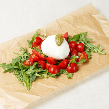 Antipasti Caprese di Bufala Antipasti Caprese di Bufala