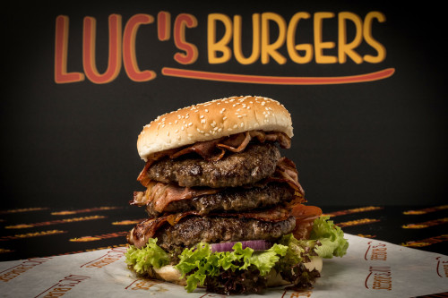 Tripple bacon burger Tripple bacon burger