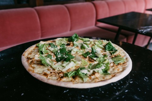 Pizza Caesare e Pollo - Vegan Pizza Caesare e Pollo - Vegan