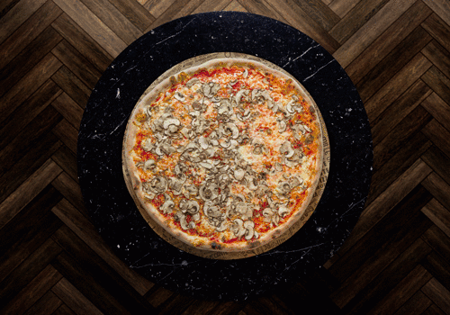 Ganze Pizza Ganze Pizza