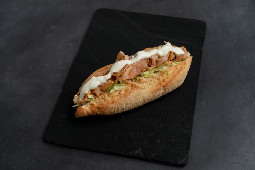 Broodje Kipdöner Broodje Kipdöner