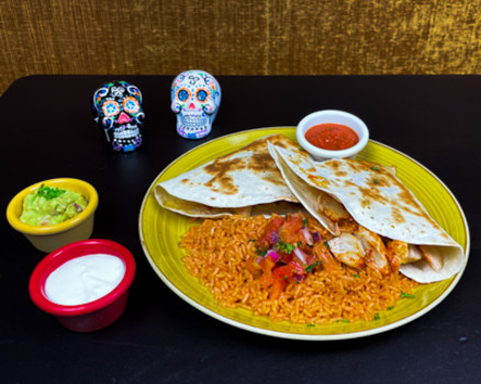 Quesadilla Pollo Quesadilla Pollo