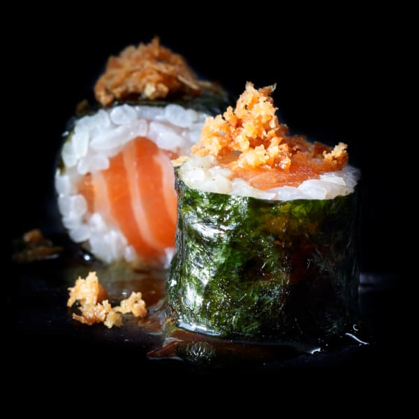 CRISPY LACHS MAKI - 8pc. - CRISPY LACHS MAKI - 8pc. -