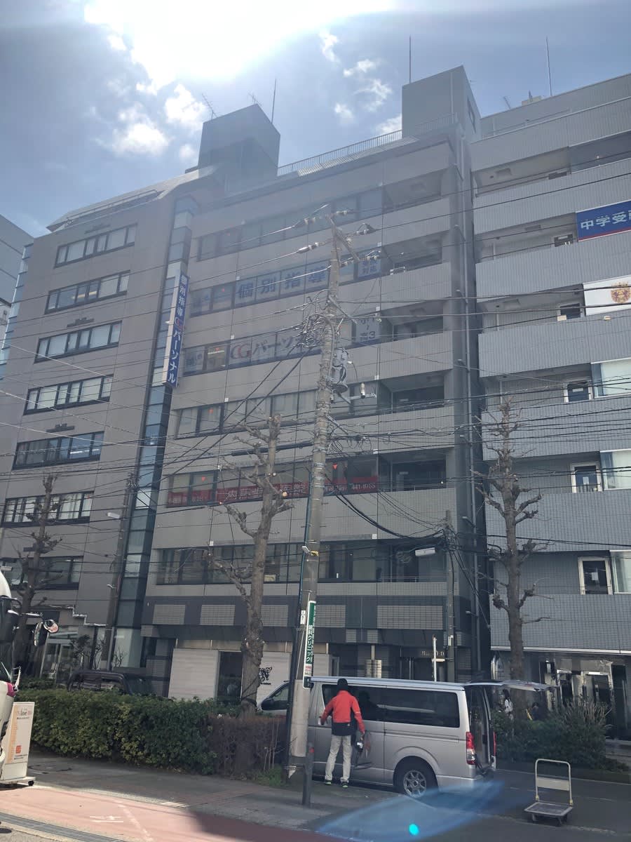 v20230506151907/fresh/building/J00100369240_5