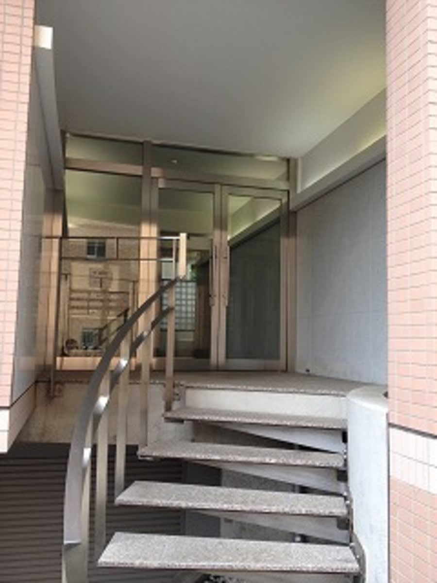 v20230506151908/fresh/building/J00100369975_3
