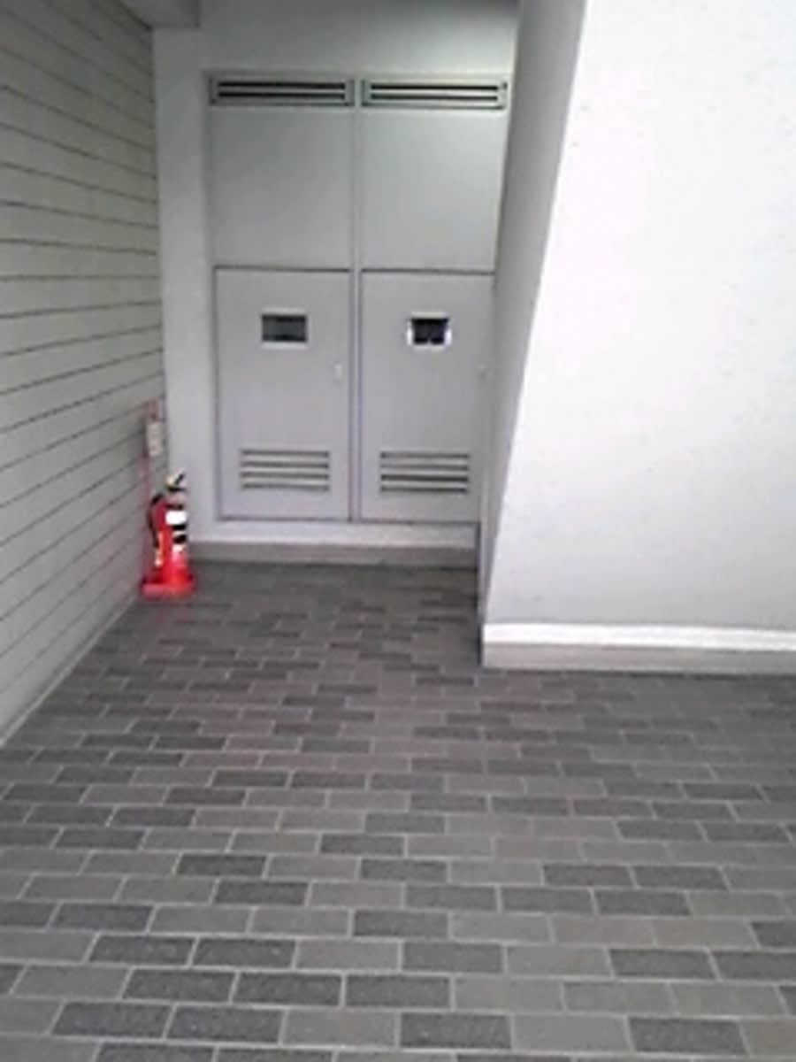 v20230506151909/fresh/building/J00100356627_3