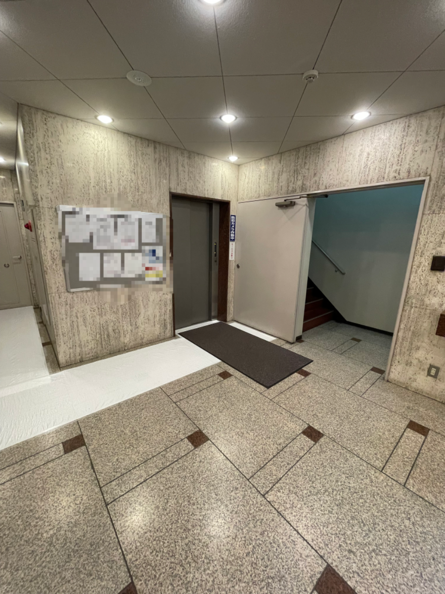 v20230506151909/fresh/building/J00100364456_4