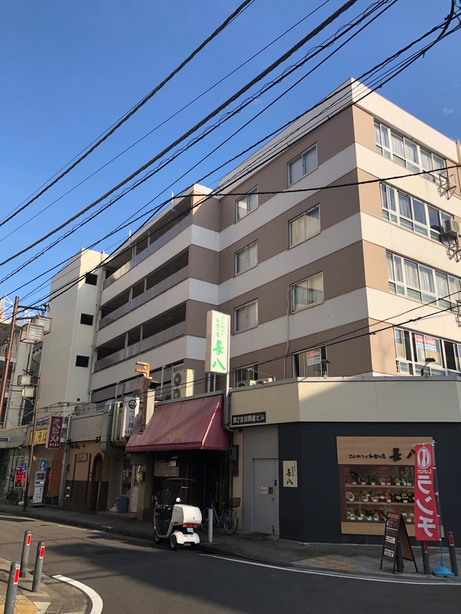 v20230506151909/fresh/building/J00100364658_5