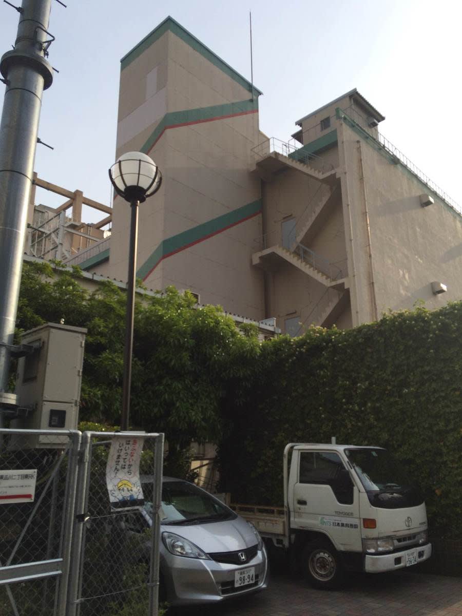 v20230506151909/fresh/building/J00100370714_12
