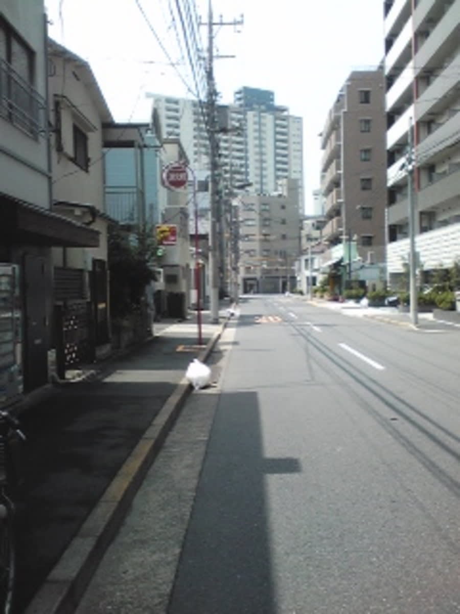 v20230506151909/fresh/building/J00100372300_2